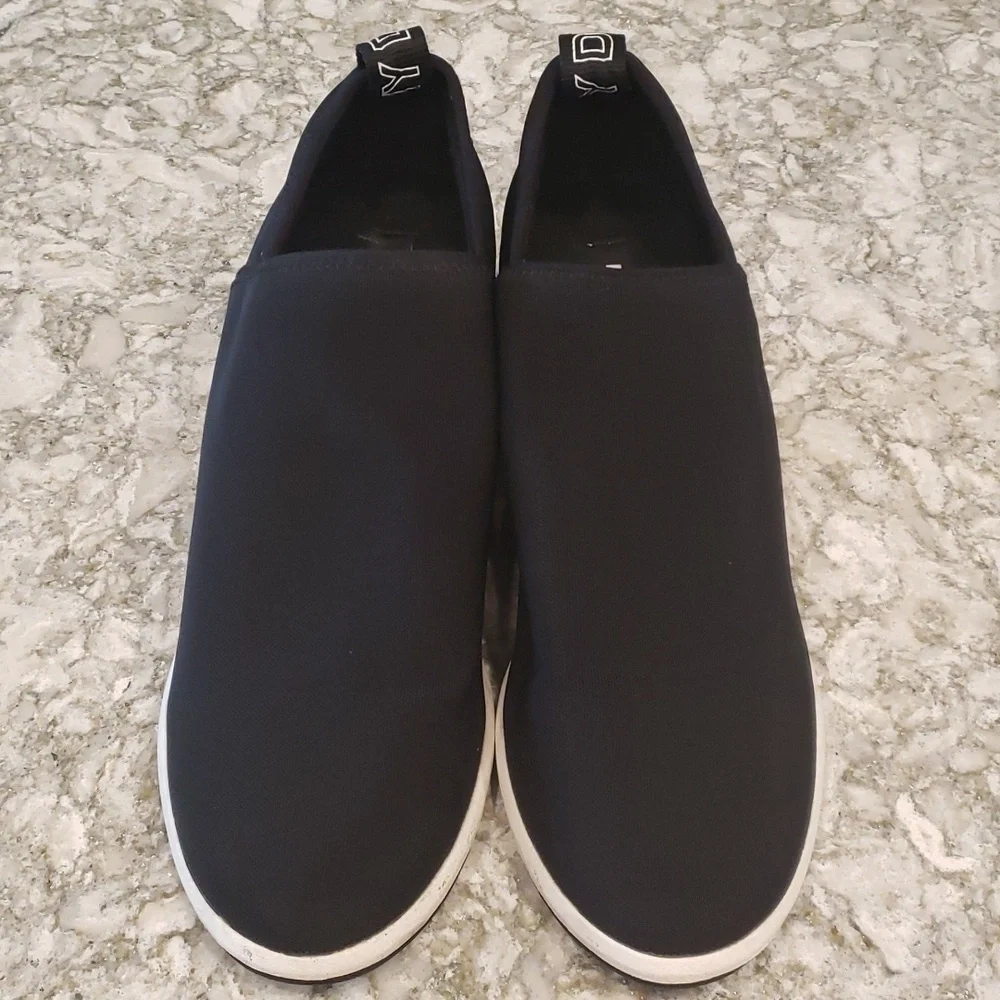 Donna Karen DKNY Christina slip on black elastic sneaker